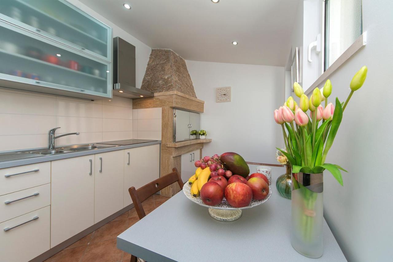 Apartman Stipic 1 Baška Voda Extérieur photo