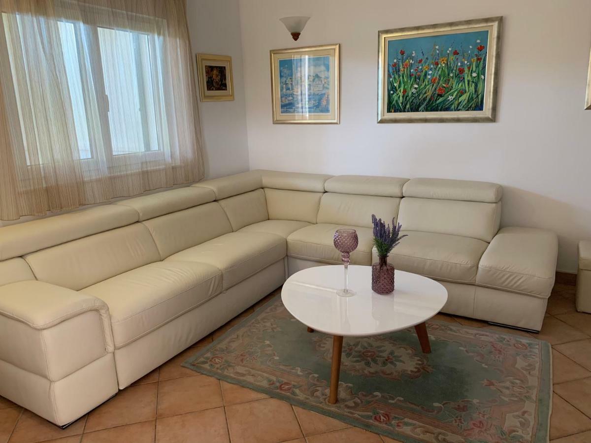 Apartman Stipic 1 Baška Voda Extérieur photo